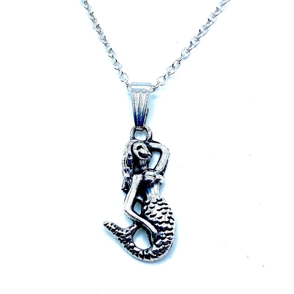 Silver Mermaid Pendant Necklace